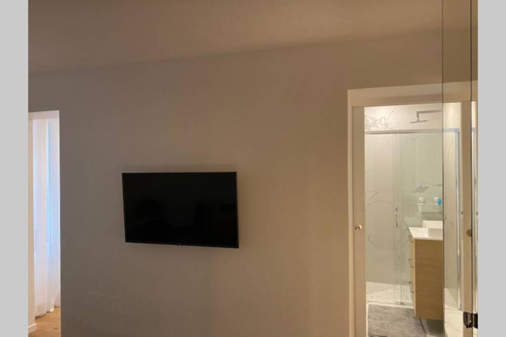 Stylist And Cosy Appartement In Montparnasse Paris Eksteriør billede